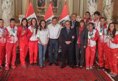 Gobierno premió a medallistas peruanos en Panamericanos Toronto 2015 