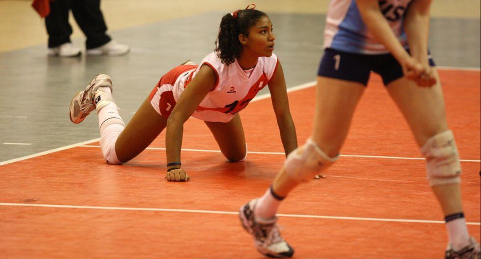 Vóley Carla Rueda está de vuelta un repaso a sus inicios en el vóley