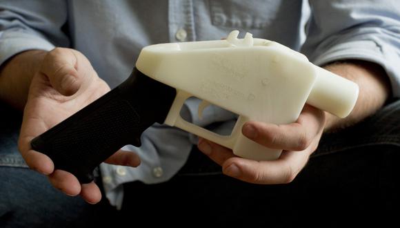 La fotografía tomada en el 2013 corresponde a un arma hecha totalmente en una impresora 3D. Así lucirán las armas que se podrán imprimir desde el 1 de agosto en Estados Unidos. (AP)
