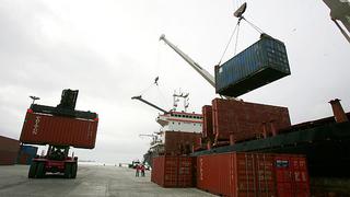 Envíos peruanos a EE.UU. cayeron 21,2% en primer cuatrimestre