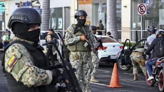 La polémica en Ecuador por el porte de armas de uso civil: ¿servirá para frenar la delincuencia?