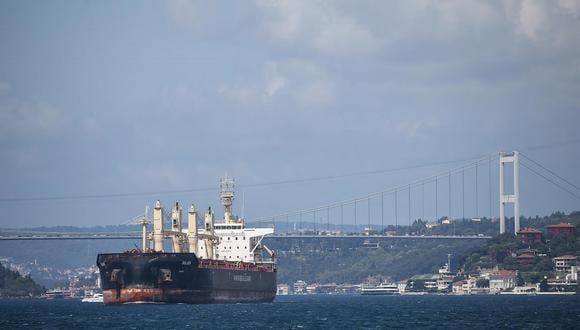 Se trata de un cargamento de más de 170.000 toneladas de mercancía que salió de los puertos ucranianos de Odessa y Chornomorsk. (Foto: EFE/EPA/ERDEM SAHIN)