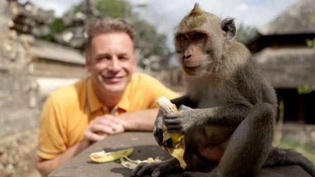 El síndrome de Asperger ha marcado en todos los sentidos la vida de Packham y su estrecha relación con los animales.