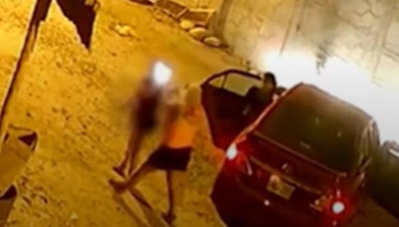 El asesinato de una joven en Lurigancho-Chosica fue registrado por una cámara de videovigilancia | Foto: Captura América Noticias