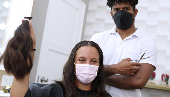 Es necesario que más personas se sumen a la donación de cabello para el tejido de pelucas para pacientes con cáncer. (FOTOS: ALESSANDRO CURRARINO/EL COMERCIO)