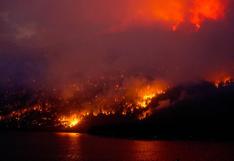 Incendios forestales en Canadá: el oeste en estado de emergencia y 15 mil personas evacuadas
