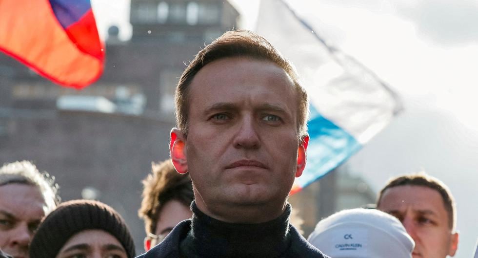 El político opositor ruso Alexei Navalny participa en una manifestación para conmemorar el quinto aniversario del asesinato del político opositor Boris Nemtsov, el 29 de febrero de 2020. (REUTERS/Shamil Zhumatov/Archivo).