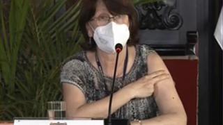 Pilar Mazzetti a quienes rechazan la vacuna: “Yo de inmediato pongo el hombro por nuestra patria”