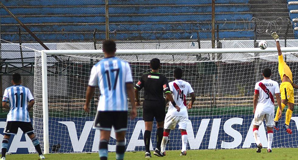 Argentina ganó 2-0 a Perú. (Foto: EFE)