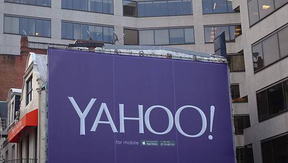 Google evalúa lanzar una oferta de compra por Yahoo