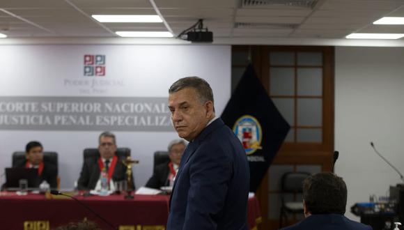 Daniel Urresti durante la lectura de su sentencia, el pasado 12 de abril 2023, cuando recibió 12 años de prisión efectiva por el asesinato del periodista Hugo Bustíos. (Foto: Andrés Paredes / @photo.gec)