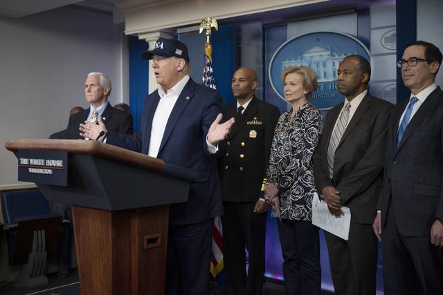 Donald Trump decretó la emergencia nacional para frenar el coronavirus. (Foto: AFP).