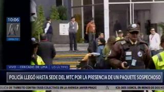 Cercado de Lima: cierran sede del MTC tras hallar paquete sospechoso