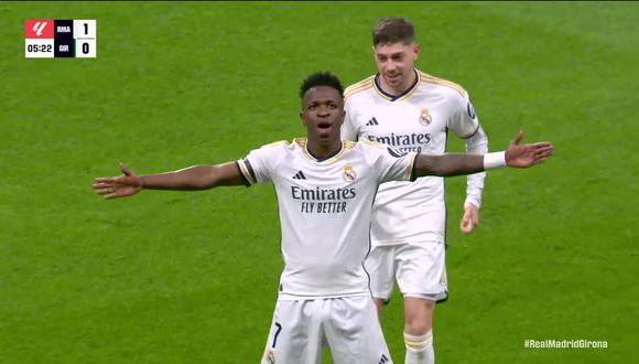 Vinicius marco el primer gol del Real Madrid a los 6 minutos.