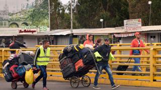 Ecuador: Gobierno ahora exigirá validación de cédula de identidad a venezolanos