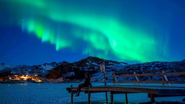 Noruega fue sorprendida por los hermosos colores de una aurora boreal que iluminó la noche del sábado 3 de marzo en Unstad, cerca al círculo ártico del Norte. (Foto: AFP)