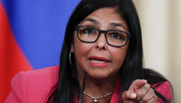 Delcy Rodríguez, vicepresidenta de Venezuela, siente "vergüenza ajena" por gira de Juan Guaidó. (AP)