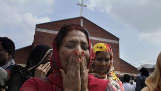 Pakistán: Atentados talibanes contra iglesias dejan 14 muertos