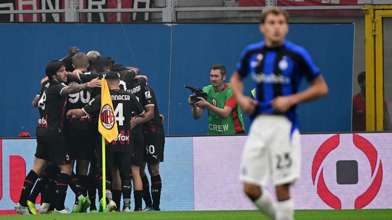 Milan derrotó 3-2 a Inter y se quuedó con el Derby della Madonnina | RESUMEN