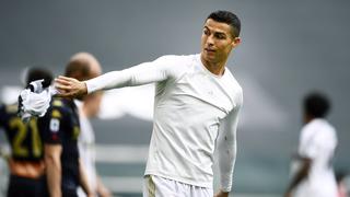 Cristiano Ronaldo tiró la camiseta de Juventus y Pirlo explicó las razones