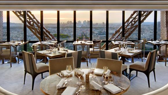Le Jules Verne está ubicado en el segundo nivel de la Torre Eiffel y brinda a sus comensales lo mejor de la gastronomía francesa. (Foto: Le Jules Verne)