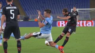 Lazio vs. Milan: Hakan Calhanoglu y el genial remate para el 1-0 de los rojinegros | VIDEO