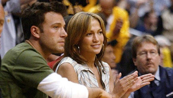 Ben Affleck y Jennifer Lopez en una imagen del 2003. (Foto: AFP)