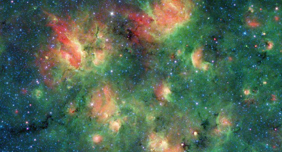Spitzer encuentra una región estrellada repleta de burbujas. (NASA/JPL-Caltech)
