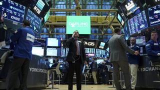 Wall Street cierra con ganancias y Dow Jones sube 0,38 %