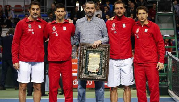Con Djokovic, Serbia clasificó a cuartos de final de Copa Davis