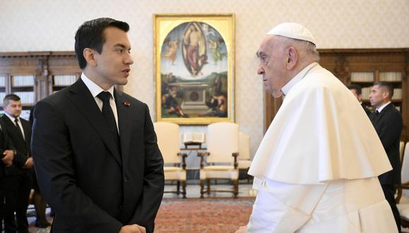 El papa Francisco recibe en audiencia al presidente de Ecuador, Daniel Noboa, este lunes en el Vaticano. EFE/ Oficina de Prensa del Vaticano