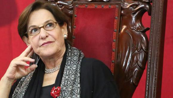 Susana Villarán ya tiene licencia para hacer campaña electoral