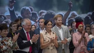 Príncipe Harry y Meghan visitan exposición sobre Nelson Mandela | FOTOS