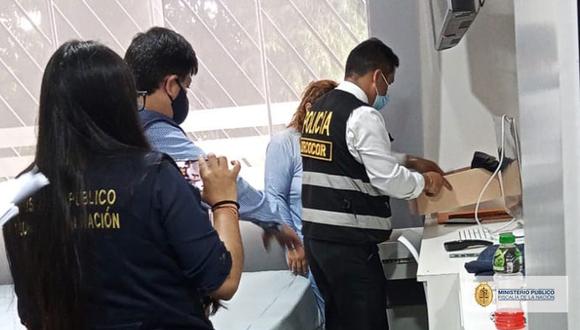 La operación fue ejecutada ayer por la mañana en domicilios de varios distritos de Lima por la policía y la fiscalía anticorrupción.