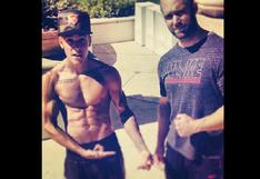 Justin Bieber muestra sus músculos en Instagram