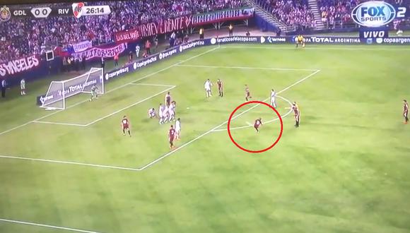 River Plate vs. Chivas: mira el golazo de tiro libre de Nicolás de la Cruz en amistoso internacional | Foto: Captura