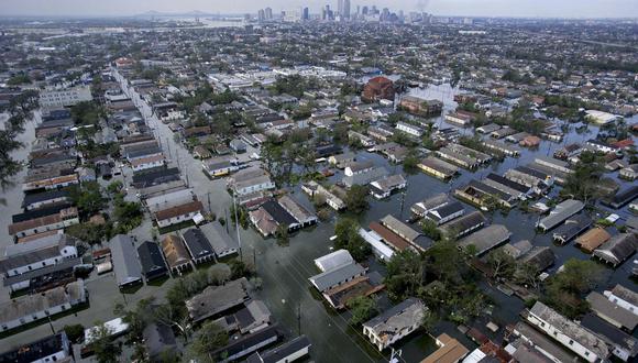 El huracán Katrina provocó inundaciones que dejaron al 80% de la ciudad de Nueva Orleans, en Luisiana, bajo el agua durante días.