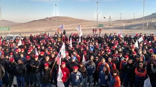 Chile: huelga en mayor mina privada de cobre del mundo [VIDEO]