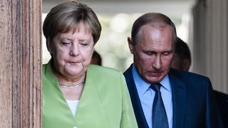 Merkel y Putin quieren resolver la crisis en Ucrania y Siria [FOTOS]