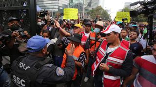 Caravana de indocumentados marcha en Ciudad de México por el Día del Migrante 