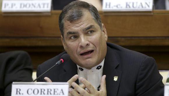 Correa pide no dejarse ganar la "guerra psicológica" en Twitter
