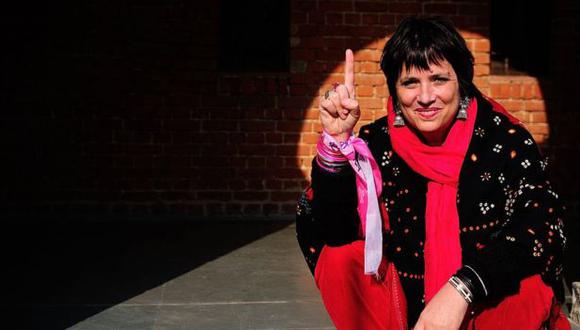 Eve Ensler sufrió abuso sexual y físico por parte de su padre.