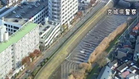 Videos del tsunami que golpeó a Japón tras el terremoto de 7,4°