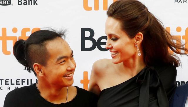 Maddox y su madre, Angelina Jolie. (Foto: Agencia)