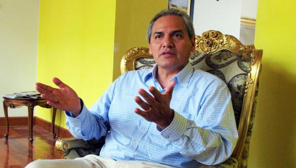 Quesada: Cornejo tiene responsabilidad en contratos con Luyo