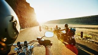 Recomendaciones y destinos ideales para emprender un viaje en moto