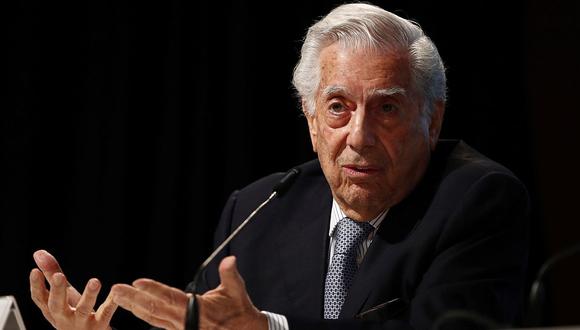Mario Vargas Llosa indicó que las elecciones en la segunda vuelta  fueron una lucha entre “libertad democrática y el totalitarismo”. (Foto: EFE)