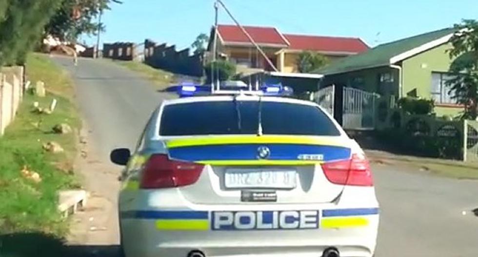 Policía de Sudáfrica busca a mujeres que violaron a joven de 23 años. (Foto: Captura YouTube)