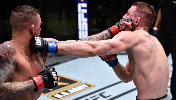 Dustin Poirier venció a Dan Hooker por decisión unánime (48-47; 48-47; 48-46) | Foto: UFC