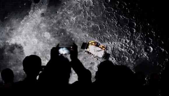 Los trabajos son parte de un proyecto aeroespacial de la NASA que pretende establecer en el futuro colonias humanas en la Luna. (Foto: GREG BAKER / AFP)